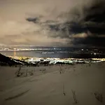 And Warm With Free Parking * Tromsø