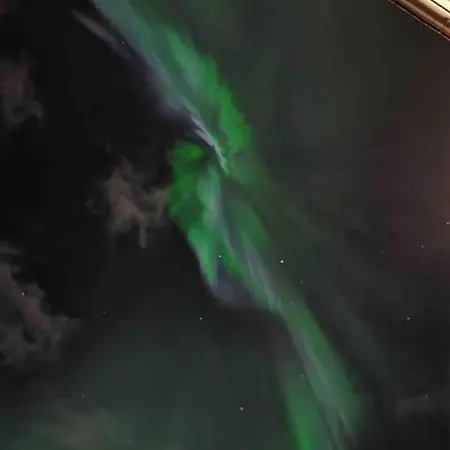 Lejlighed And Warm With Free Parking